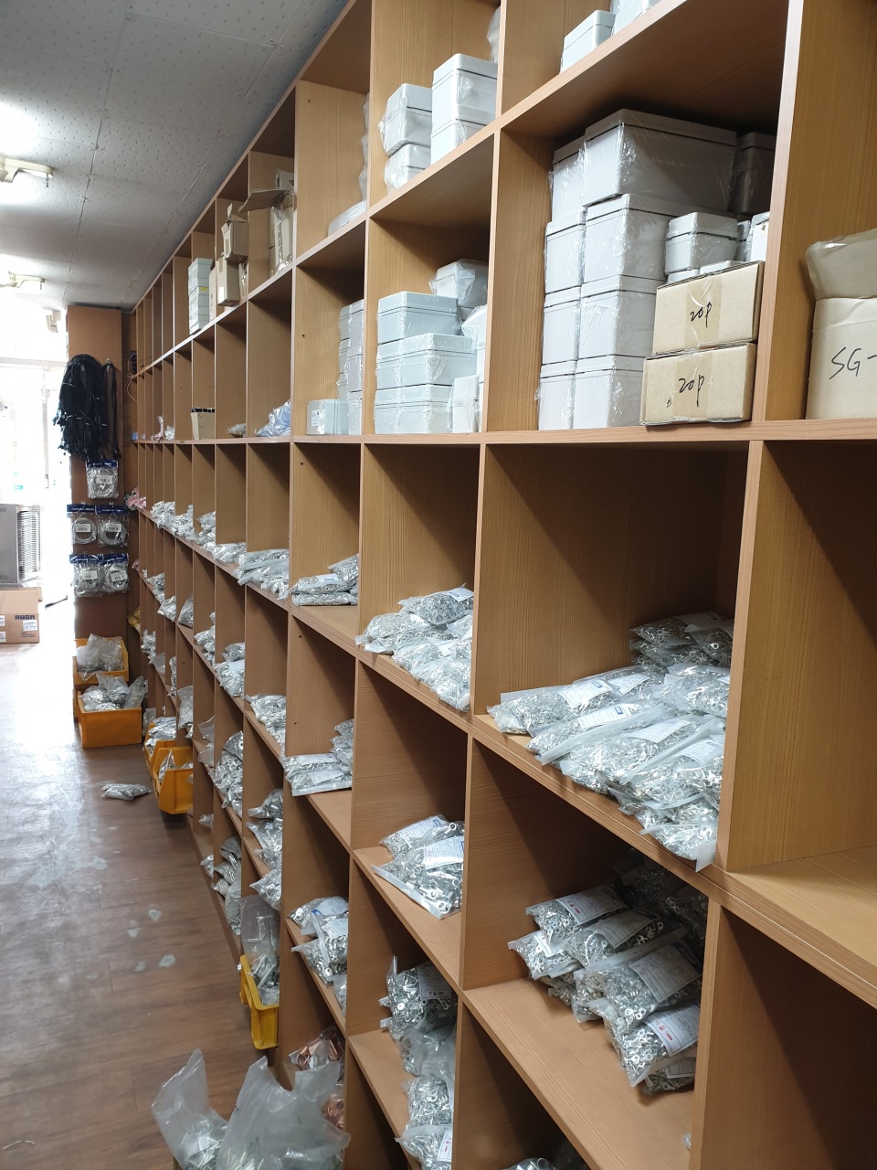 2000769928_4vWk2H70_afc36ac03193dd8cb26bce57bcf0fd56b7966bd4.jpg 이미지크게보기